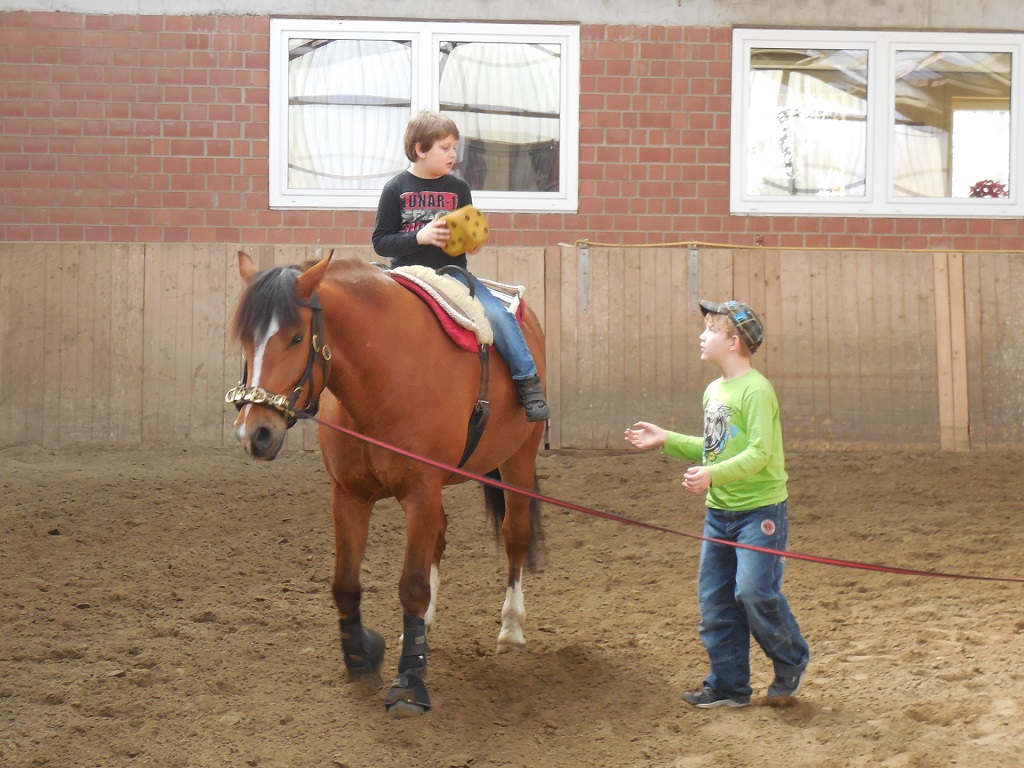 Reittherapie in der Raphael-Schule